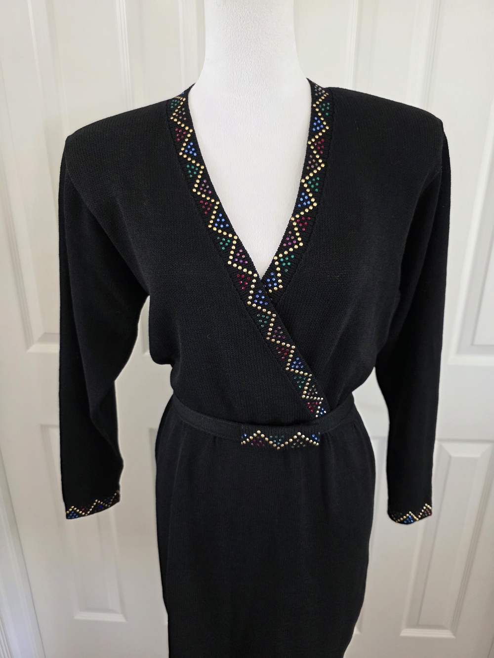 Vintage St John Saks Fifth Avenue Santana Knit Rhinestone Dress Belt Size 4